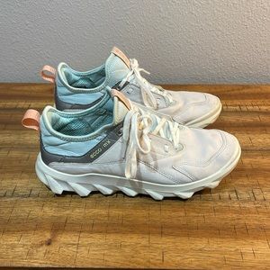 ECCO Women’s MX Low Sneaker Sz 37